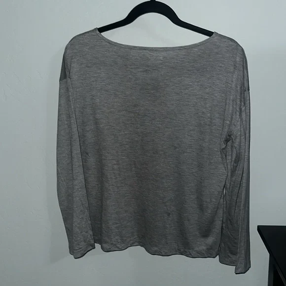 Madewell gray long sleeve top size extra small in like new condition - Picture 3 of 5